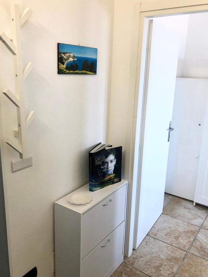 B&B Il Poeta Sul Mare Ancona Eksteriør billede